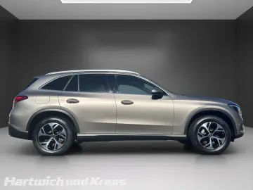 GLC 300 e Avantgarde 4M+HUD+LED+Kamera+CarPlay+