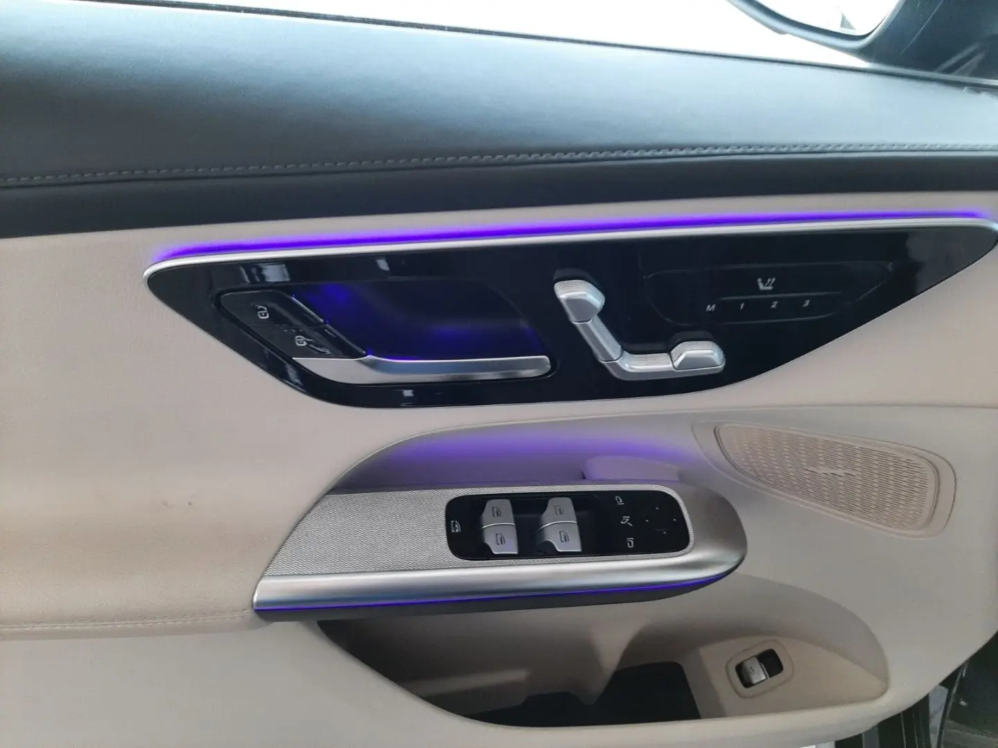 GLC 220 d 4MATIC AHK Memory Kamera LED