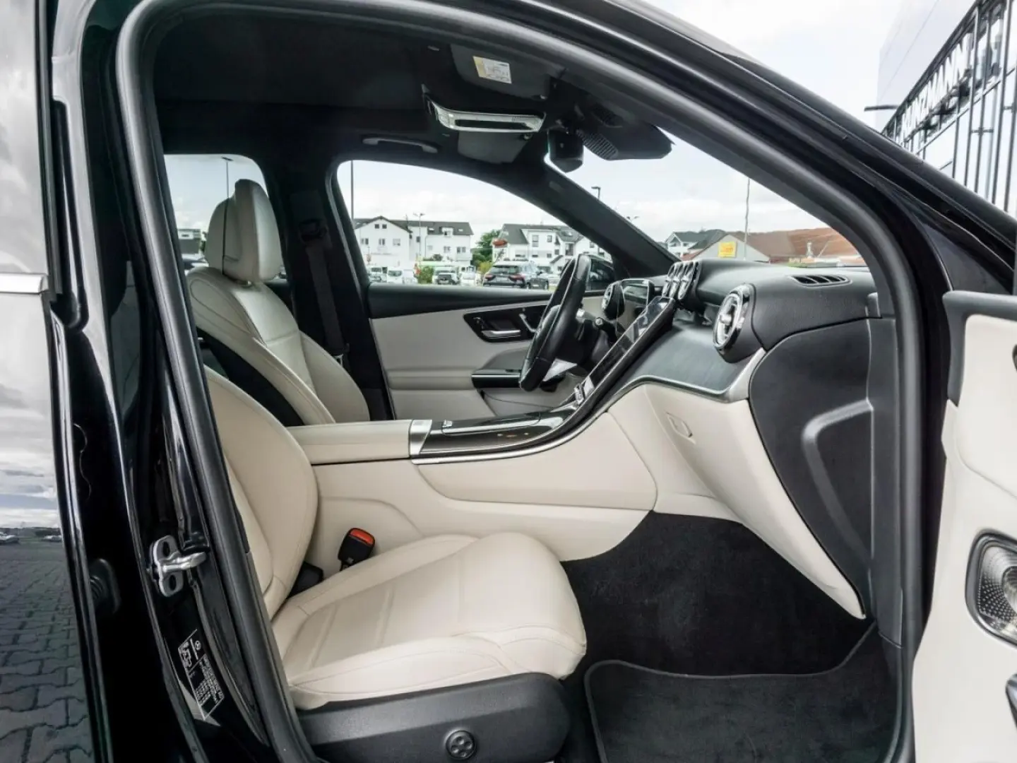 GLC 400 e 4M Avantgarde Burmester Panorama AHK