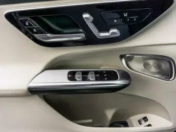GLC 400 e 4M Avantgarde Burmester Panorama AHK