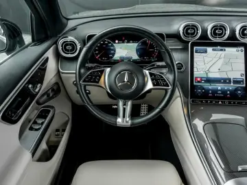 GLC 400 e 4M Avantgarde Burmester Panorama AHK