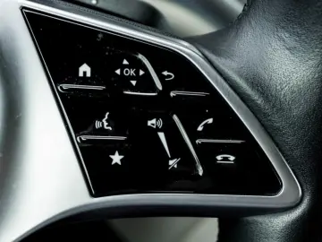 GLC 400 e 4M Avantgarde Burmester Panorama AHK