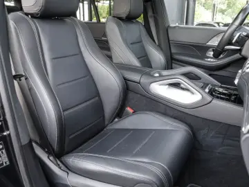 GLE 300d 4M AMG|NIGHT|DISTR|AHK|BURM|PANO|360°