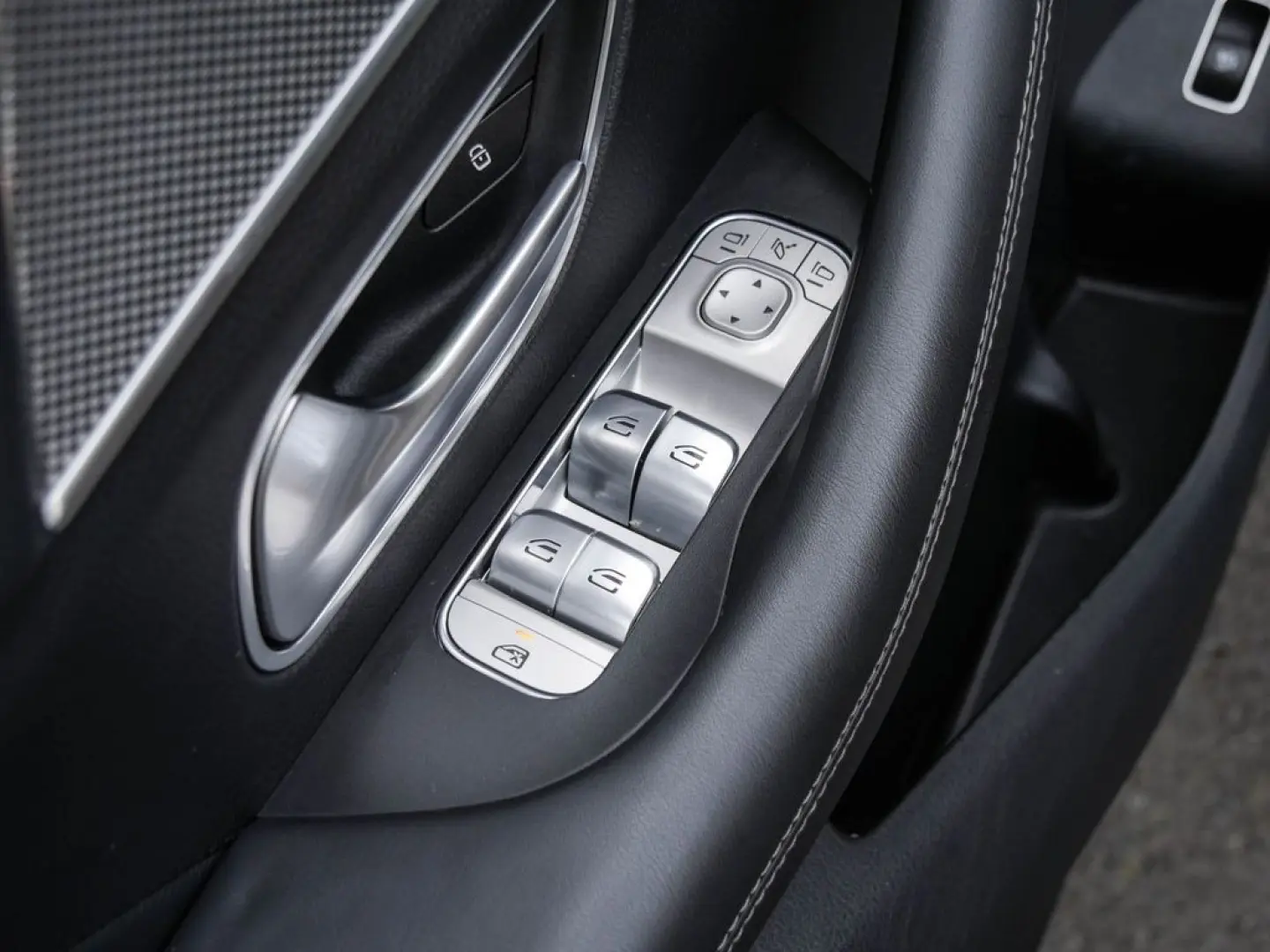 GLE 300d 4M AMG|NIGHT|DISTR|AHK|BURM|PANO|360°