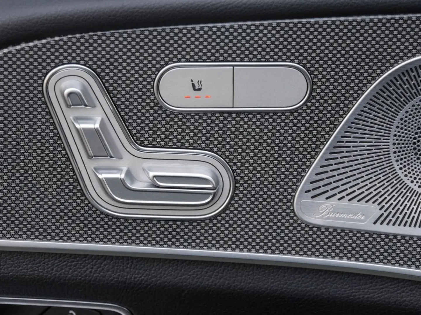 GLE 300d 4M AMG|NIGHT|DISTR|AHK|BURM|PANO|360°
