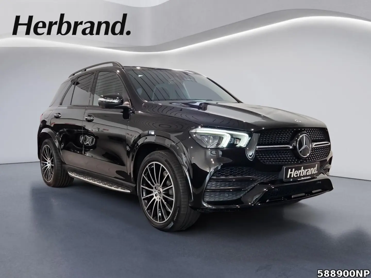 GLE 350 d 4M AMG  Night Panorama AHK  Multibeam