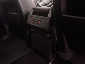 Land Rover Discovery, 2.0 diesel, 7seats