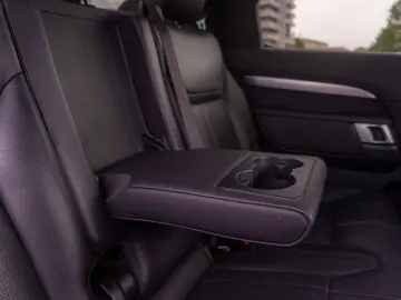Land Rover Discovery, 2.0 diesel, 7seats