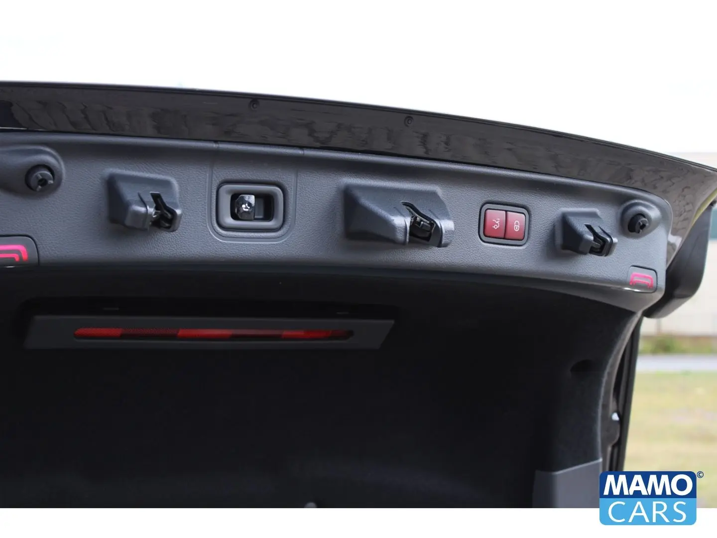S 400 d 4matic/1. Hd./AHK/PANO/HUD/SoftClose