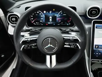 C 300 4M AMG-Sport/DIGITAL/360/Pano/AHK/Night/19