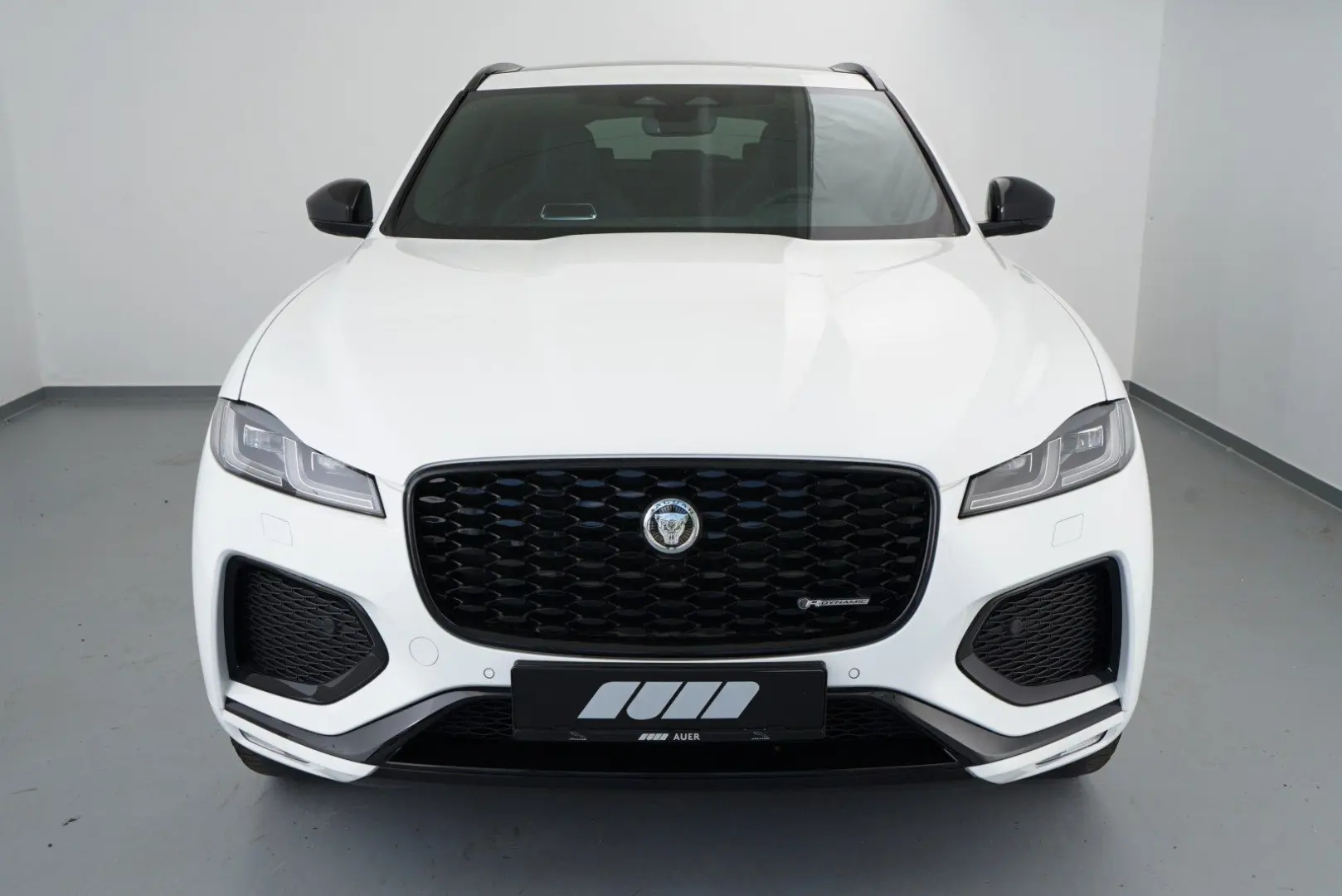 F-Pace D200 AWD AHK Pano ACC