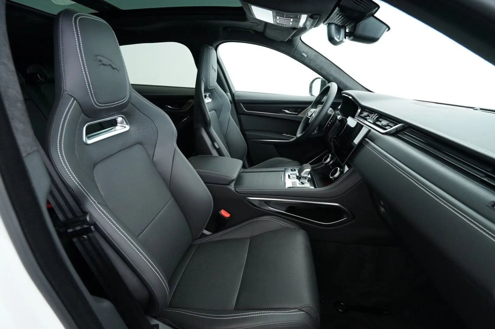 F-Pace D200 AWD AHK Pano ACC