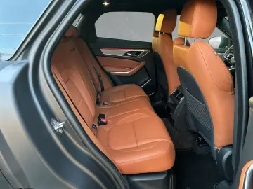 F-Pace D200 AWD R-Dynamic SE Meridian Soundsyste