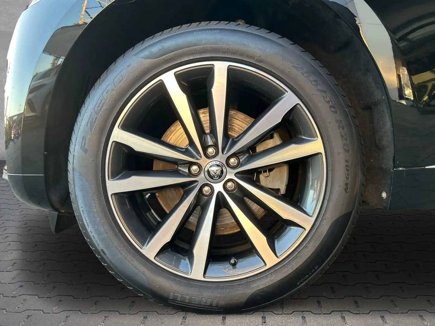 F-Pace D200 AWD R-Dynamic SE Meridian Soundsyste