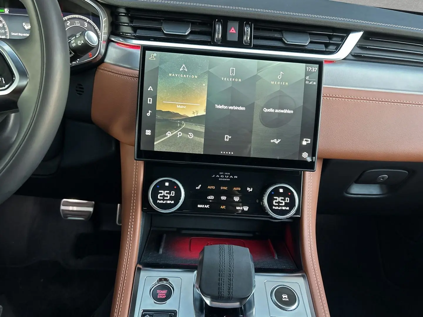 F-Pace D200 AWD R-Dynamic SE Meridian Soundsyste