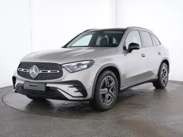 GLC 300 d 4M   BURM AMG NIGHT SPUR PANO AHK 360