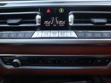 X6 xDrive30d M Sport/B&W/DAB/WLAN/Luft/AHK/Laser