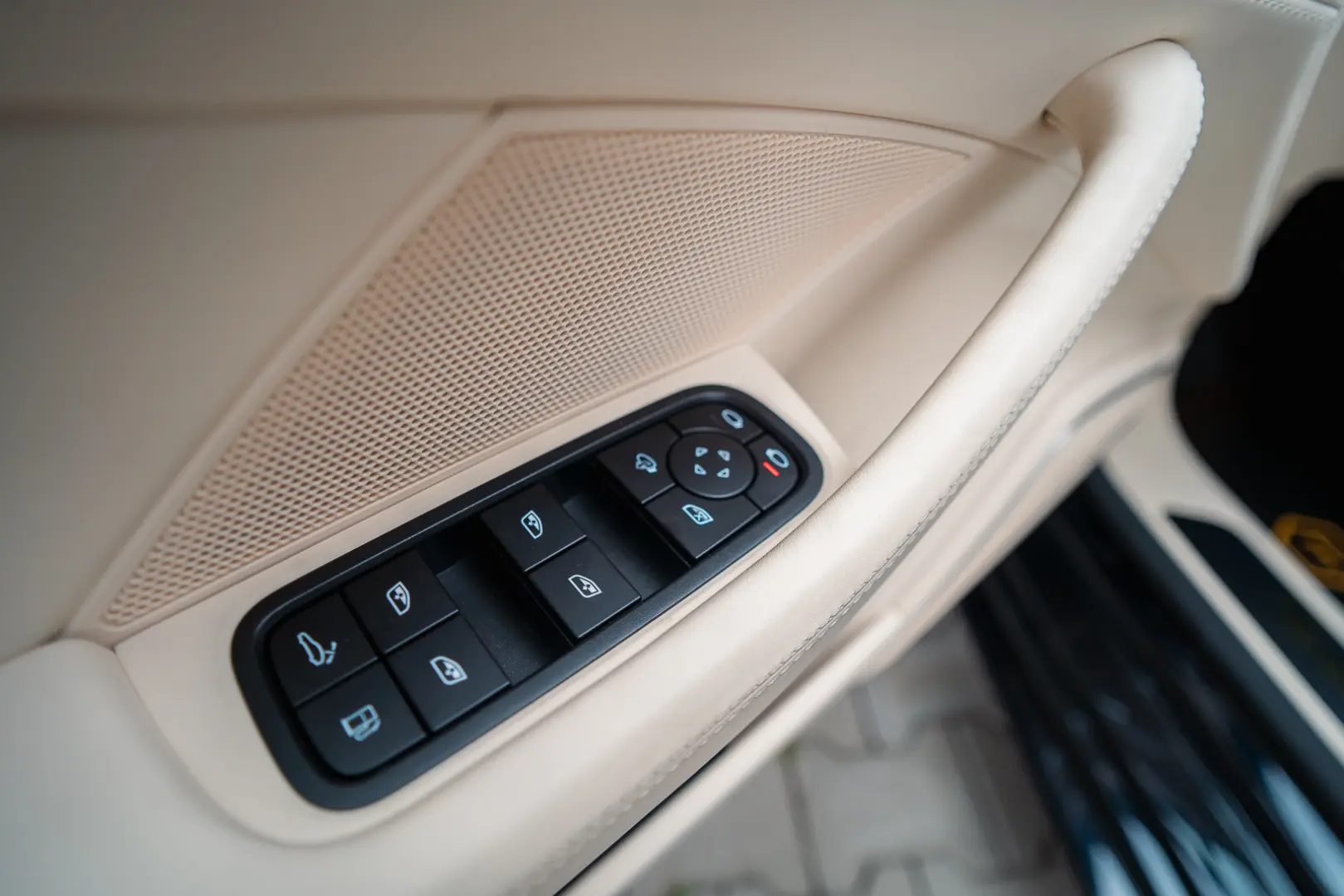 Porsche Panamera 4 S E-Hybrid 2.9 V6 PDK