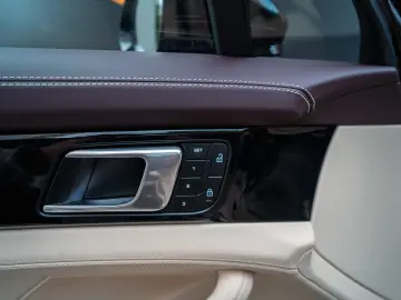 Porsche Panamera 4 S E-Hybrid 2.9 V6 PDK