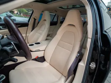 Porsche Panamera 4 S E-Hybrid 2.9 V6 PDK