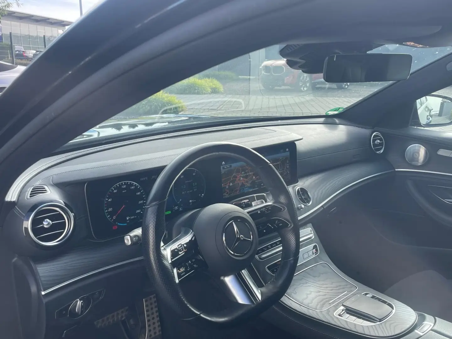 E 300 de 4M Lim. AMG-MBUX-Distronic-KeyGo-Kamera