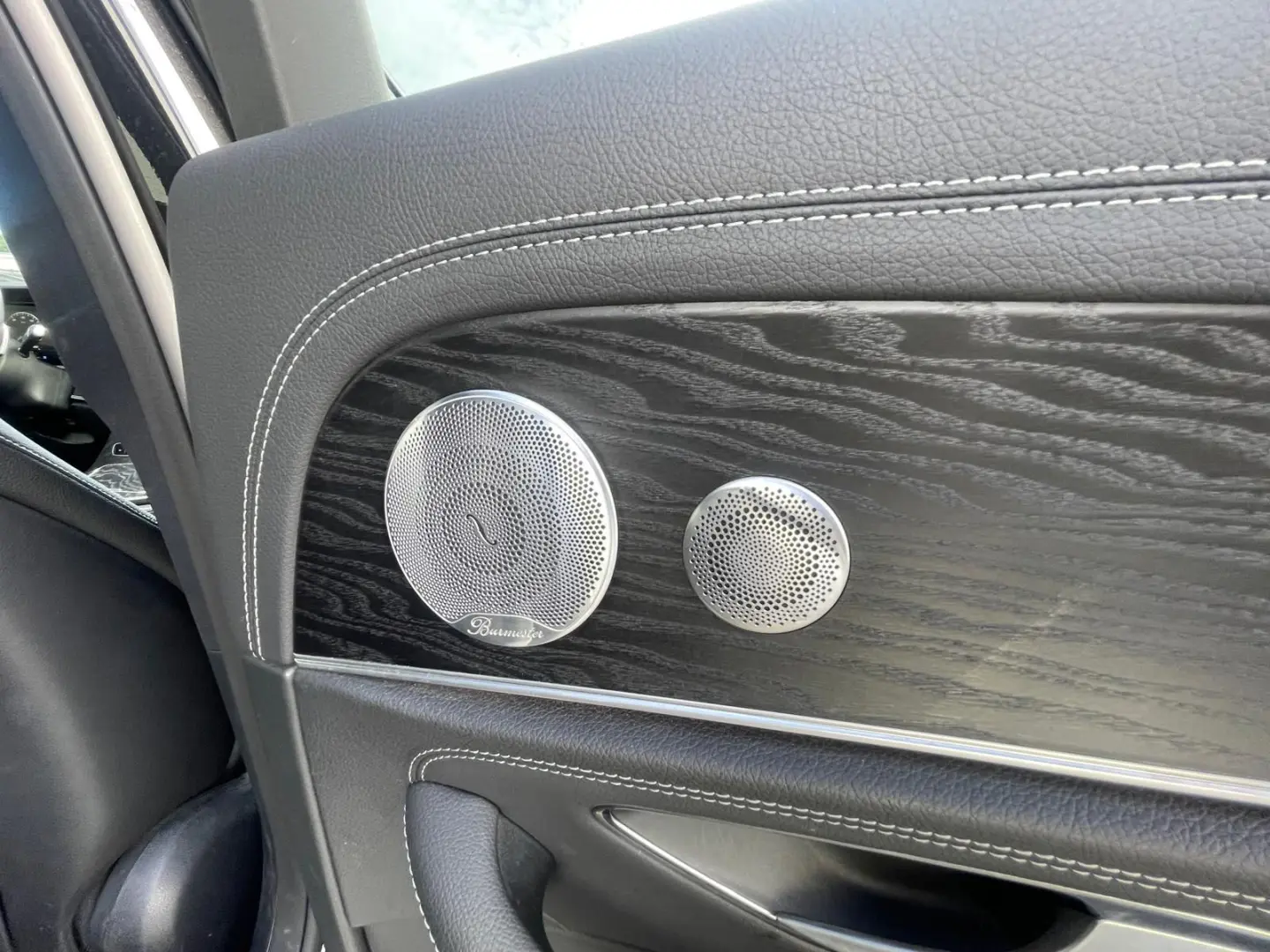 E 300 de 4M Lim. AMG-MBUX-Distronic-KeyGo-Kamera