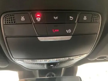 E 300 de 4M AMG-Line+Night+Pano+DISTRO+MULTIBEAM