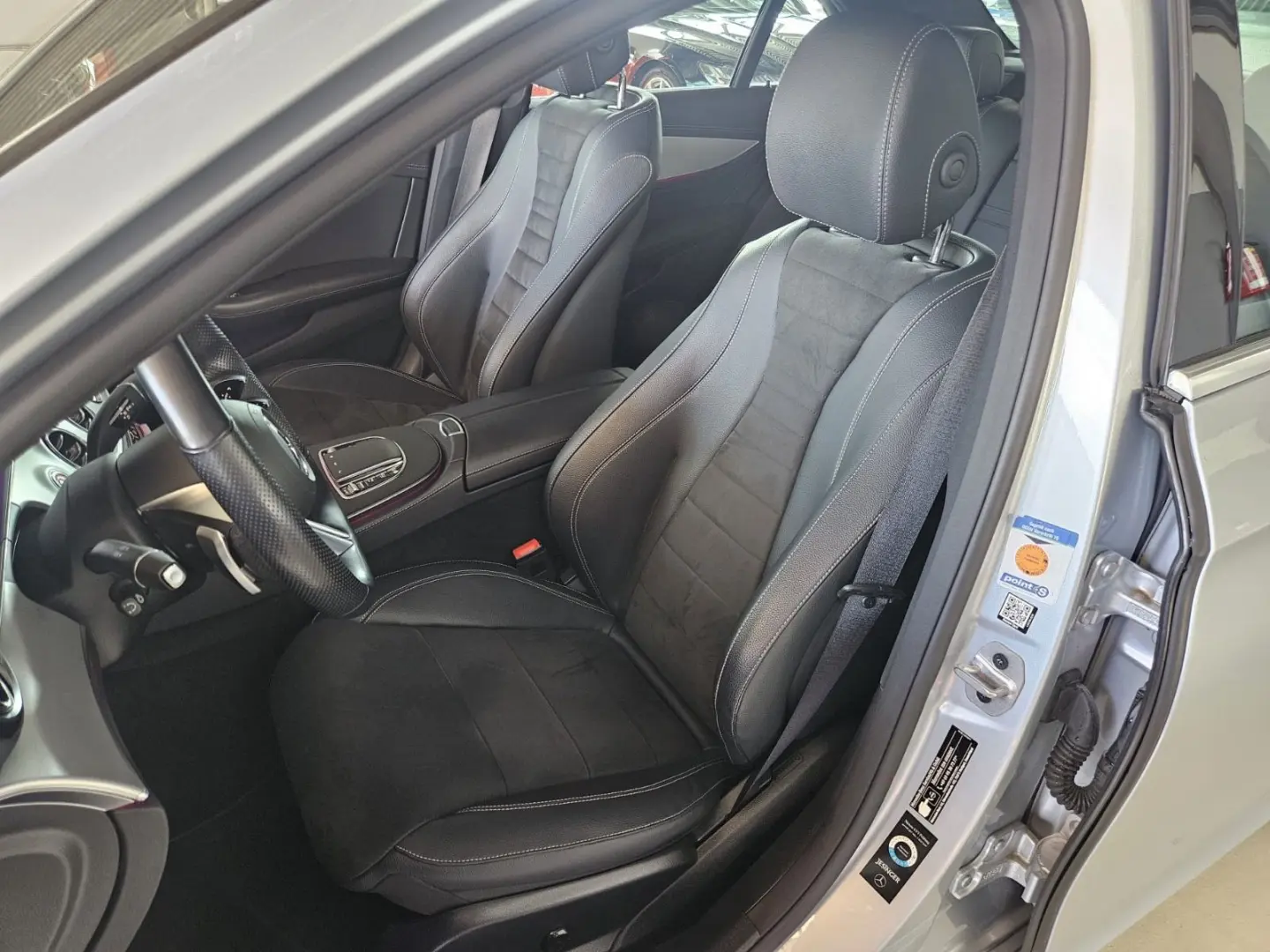 E 220 d Lim. AMG-Line +ACC+Standhz.+Lradhz.+360°