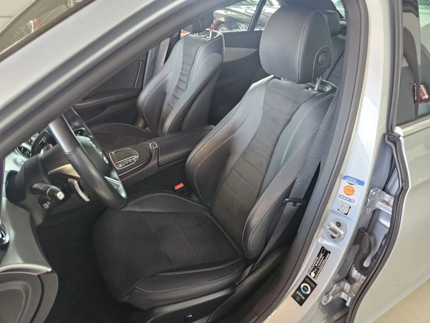 E 220 d Lim. AMG-Line +ACC+Standhz.+Lradhz.+360°