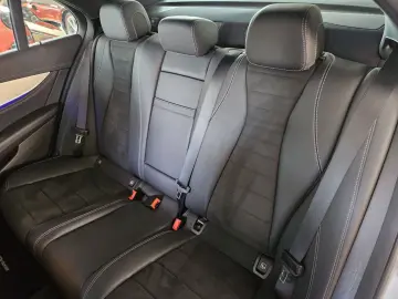 E 220 d Lim. AMG-Line +ACC+Standhz.+Lradhz.+360°