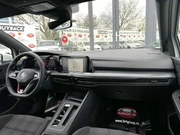 Volkswagen Golf VIII GTI