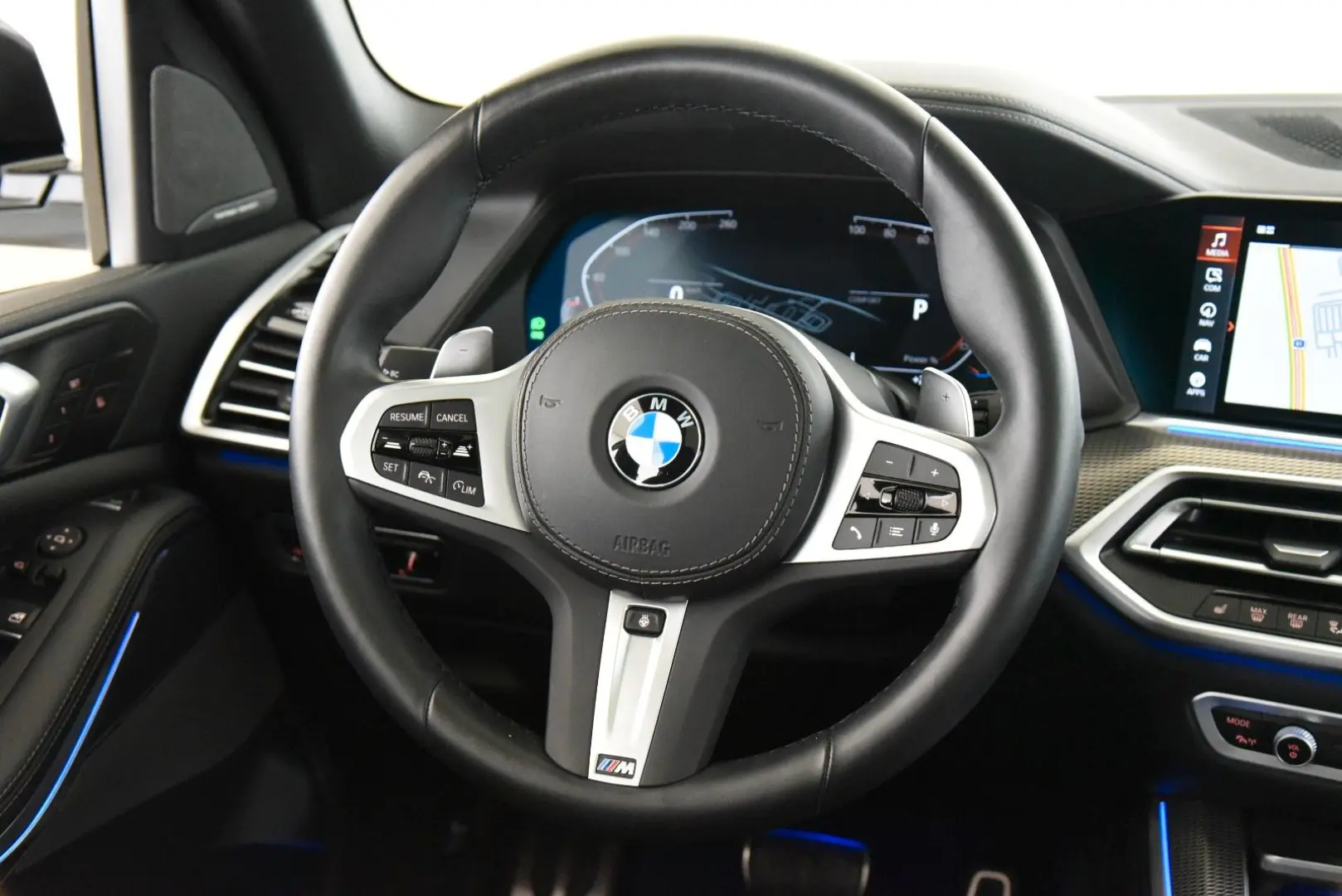 X5 xDrive30d M Sport DriveAss Pano AHK Sthzg LED