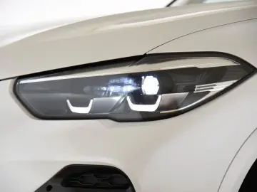 X5 xDrive30d M Sport DriveAss Pano AHK Sthzg LED