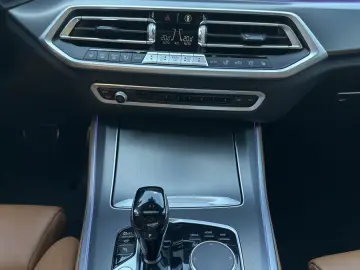 X5 xDrive30d M-Sport NAV+LED+360°+PANO+22ZO+HUD