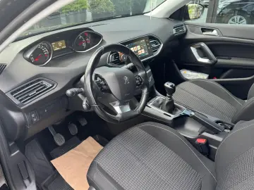 Peugeot 308 1.5 BlueHDi  Active Pack