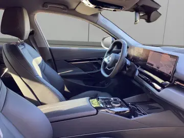 520i Lim. LED NAVI HUD 360° MEMORY PDC H/K 18