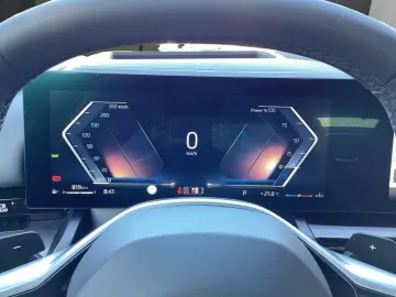 520i Lim. LED NAVI HUD 360° MEMORY PDC H/K 18