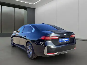 520i Lim. LED NAVI HUD 360° MEMORY PDC H/K 18