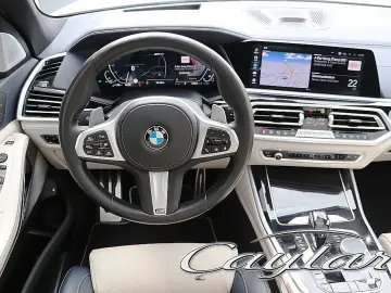 X5 45e M SPORT LASER BELÜFTET SKY LOUNGE B&W 22