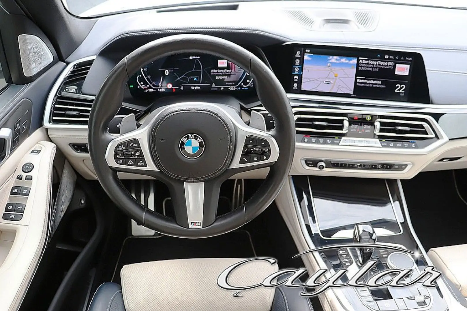 X5 45e M SPORT LASER BELÜFTET SKY LOUNGE B&W 22