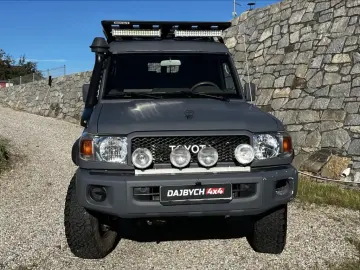 Land Cruiser GRJ 78, TOP VÝBAVA, servis