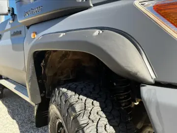 Land Cruiser GRJ 78, TOP VÝBAVA, servis