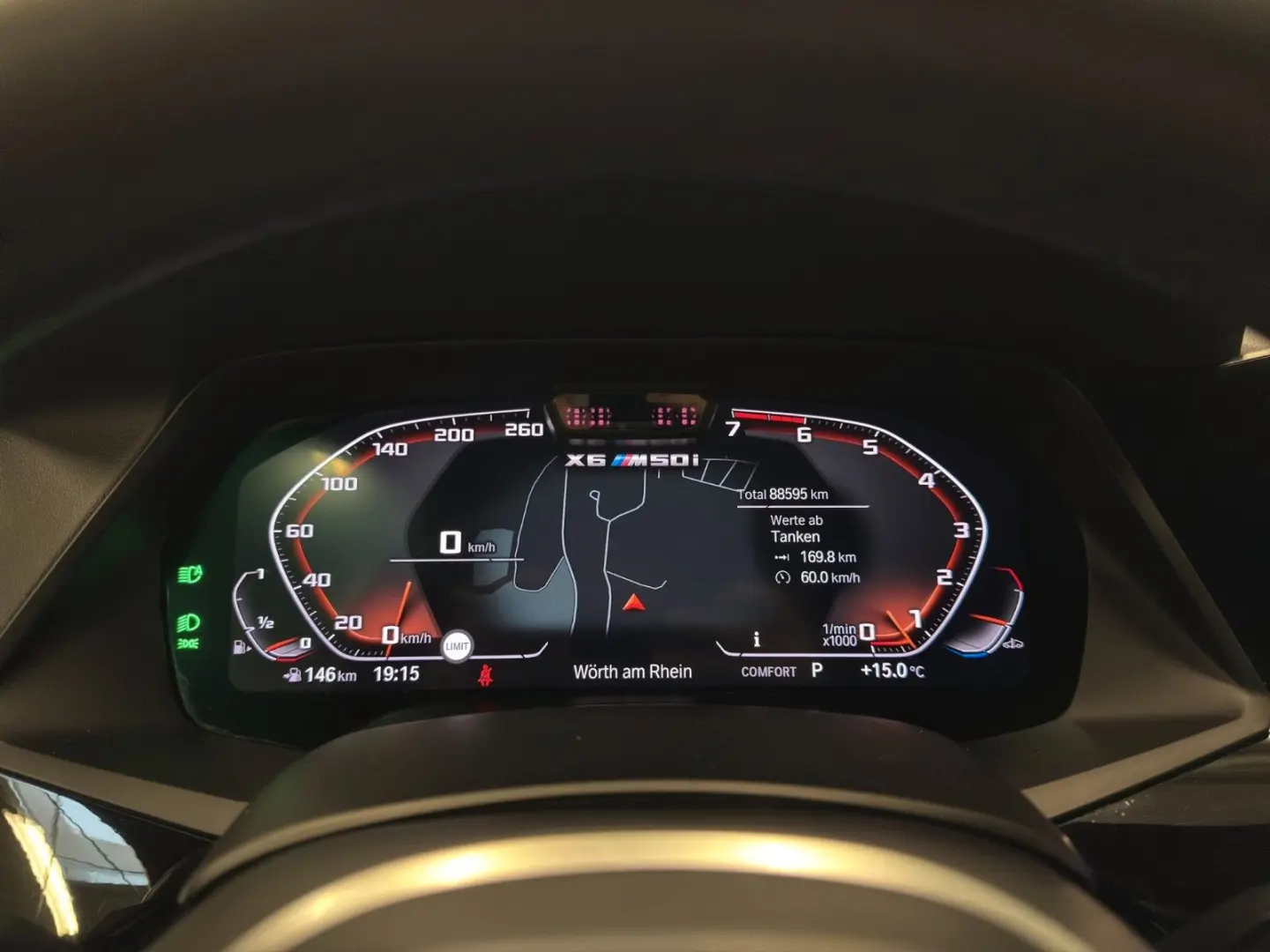 X6 M50i*H&K*AHK*HUD*KEYL*ACC*LASER