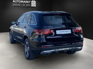 GLC 300 e AMG Leder*Distro*Kamera*LED*Virtual*18