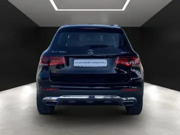 GLC 300 e AMG Leder*Distro*Kamera*LED*Virtual*18