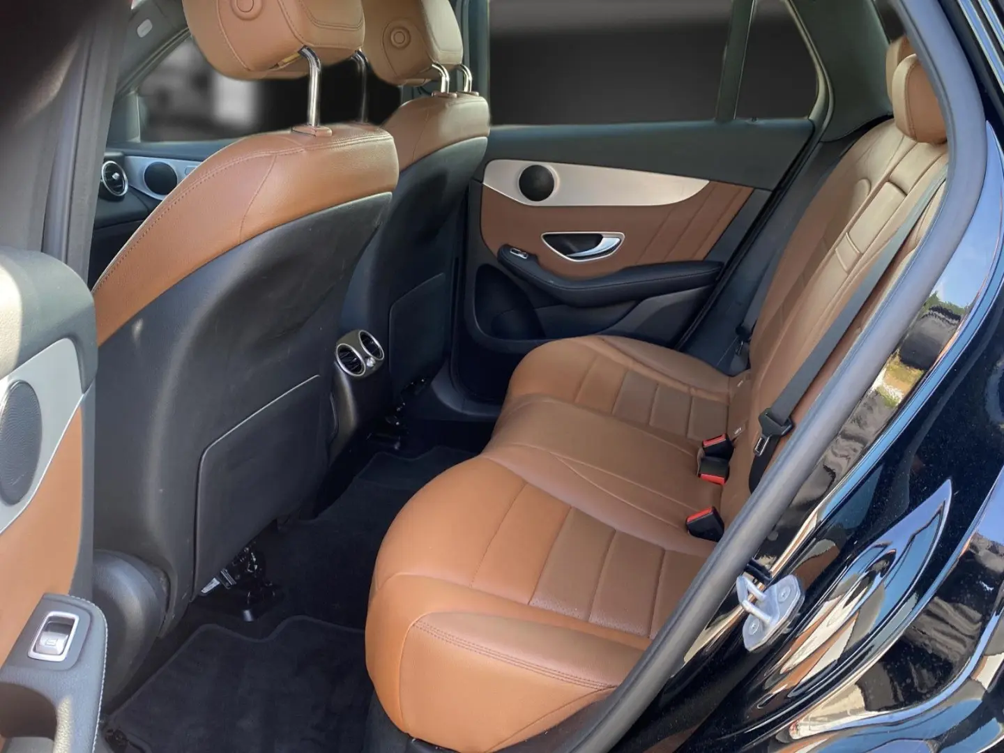 GLC 300 e AMG Leder*Distro*Kamera*LED*Virtual*18