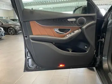 GLC 300 de 4MATIC +AMG+MBUX+KAMERA+AHK+360°+NAVI