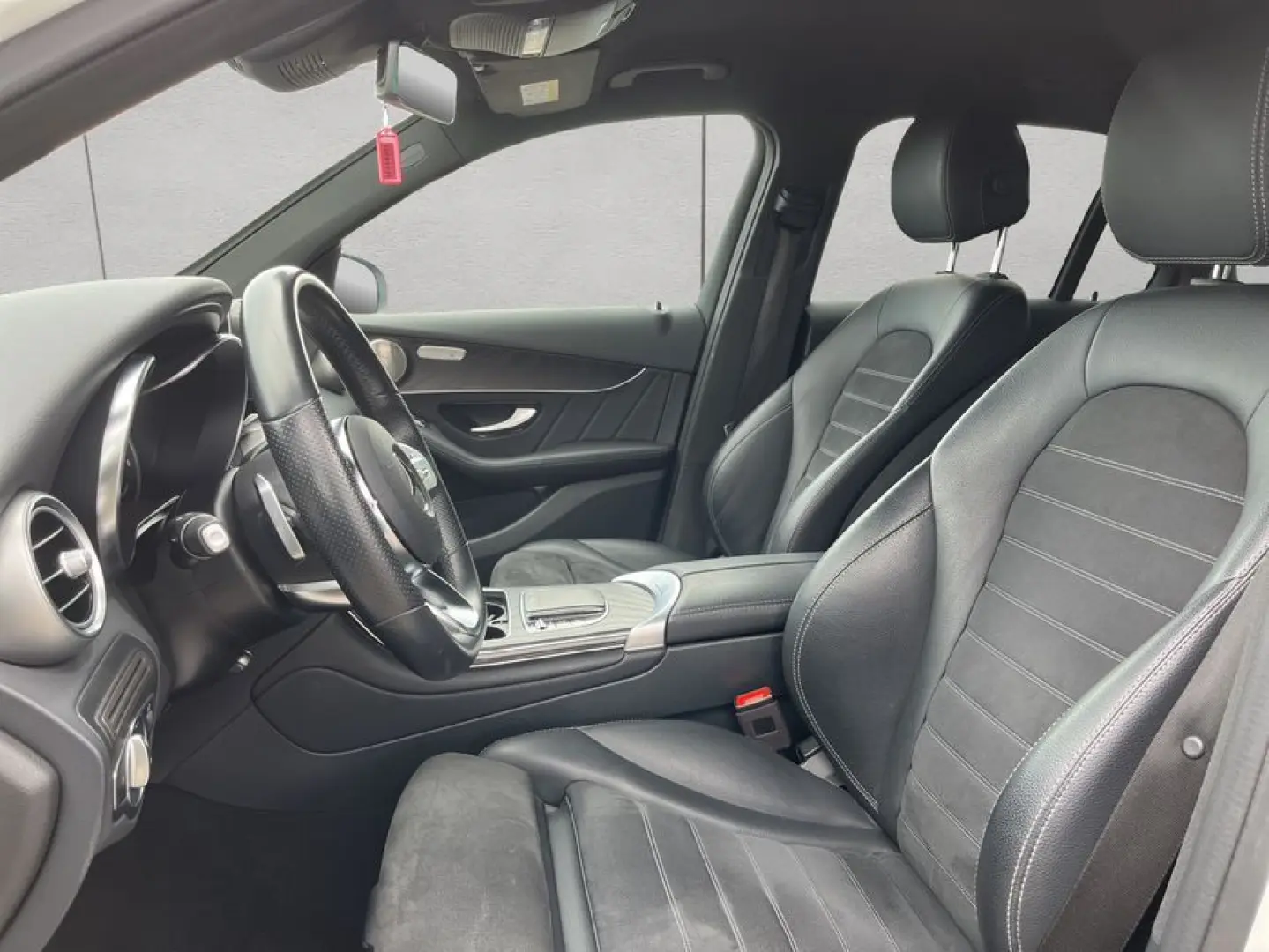 GLC 300 e 4Matic AMG Line