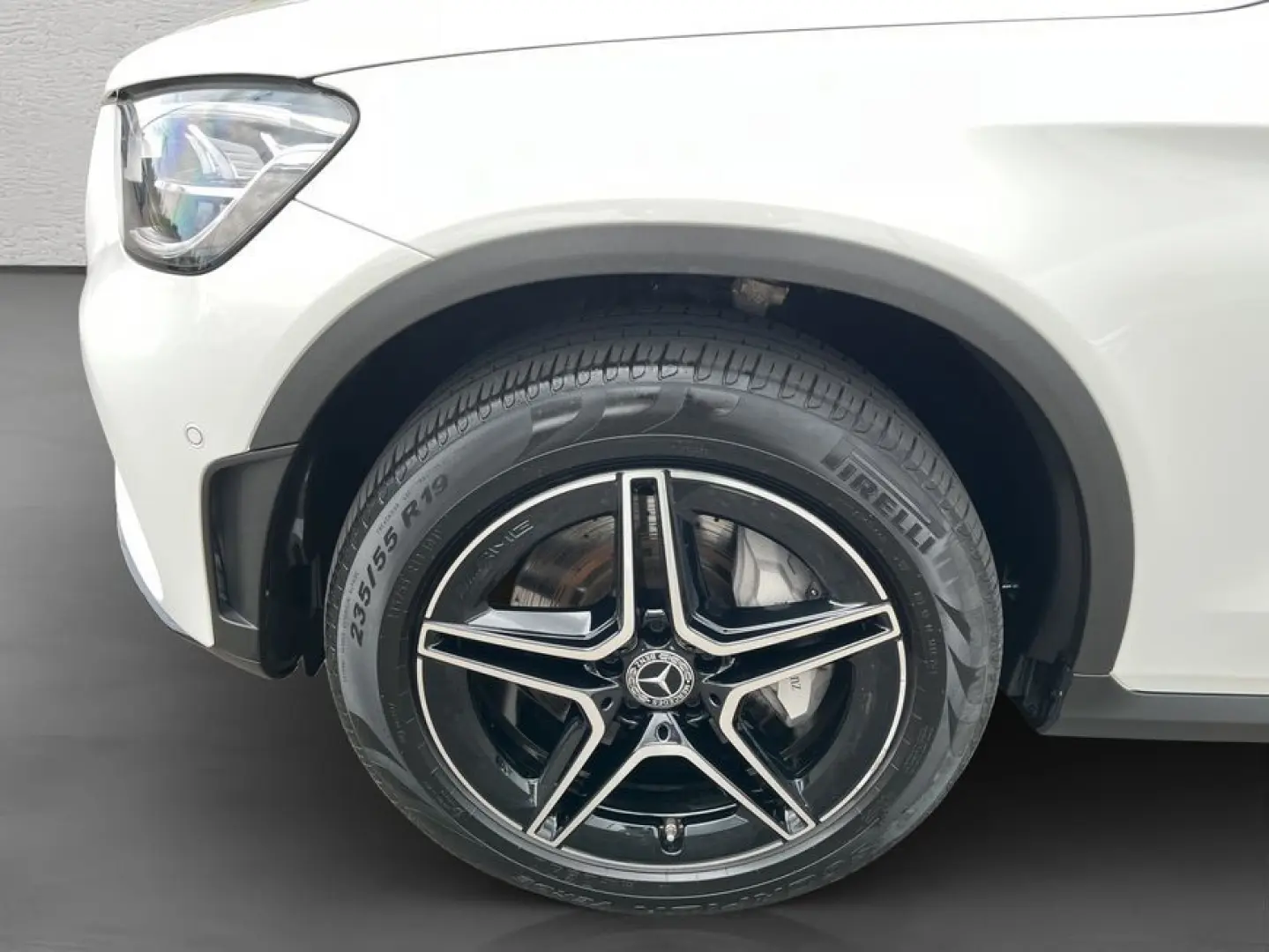 GLC 300 e 4Matic AMG Line