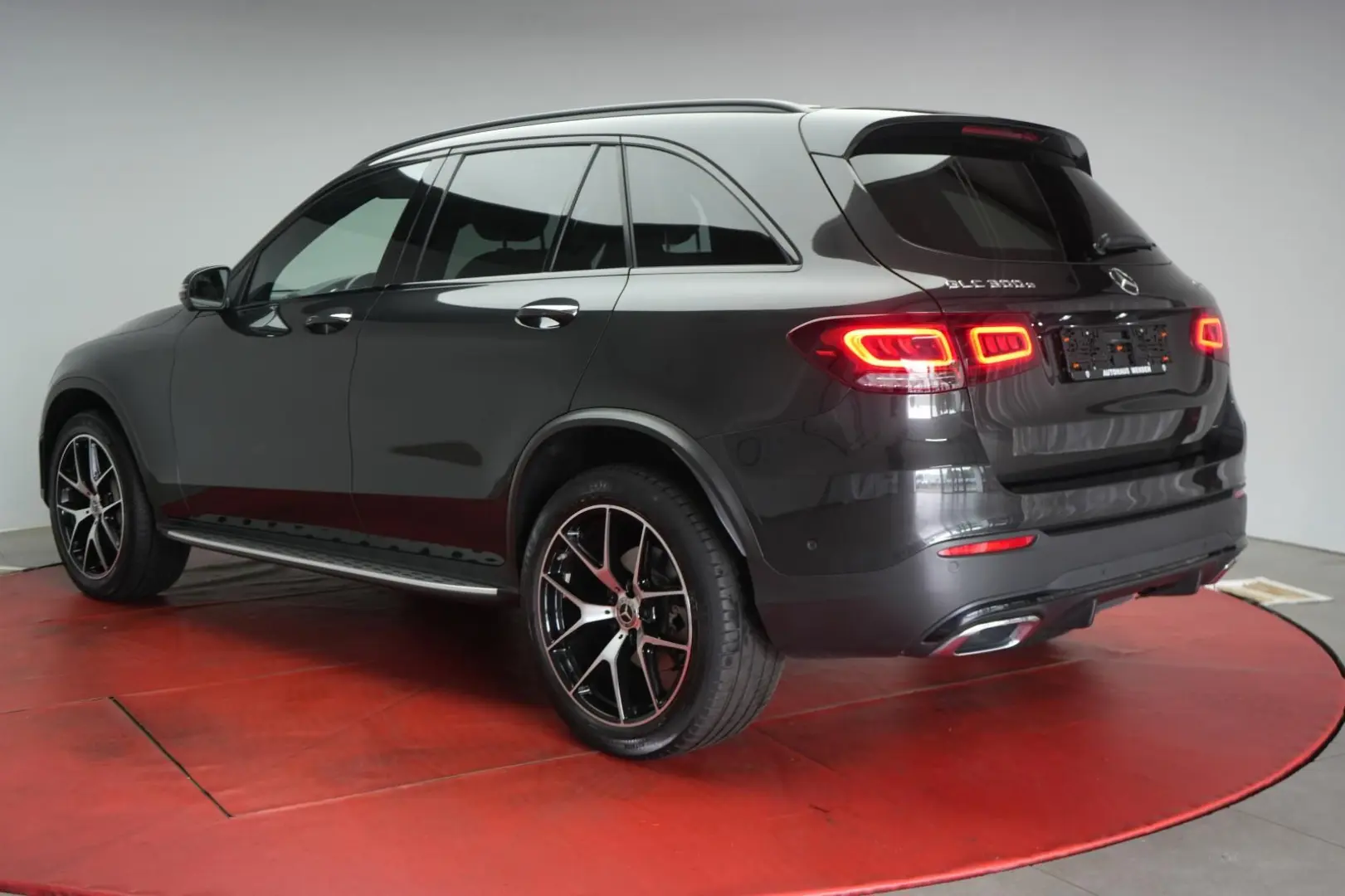 GLC 300 e 4Matic 9G-Tronic AMG Leder/Distronic/K